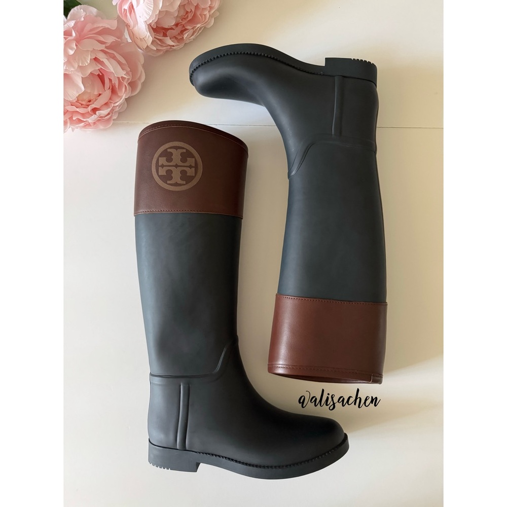 🌙 HP Tory Burch Classic Rainboot Semi Shine Rubber/Veg Leather